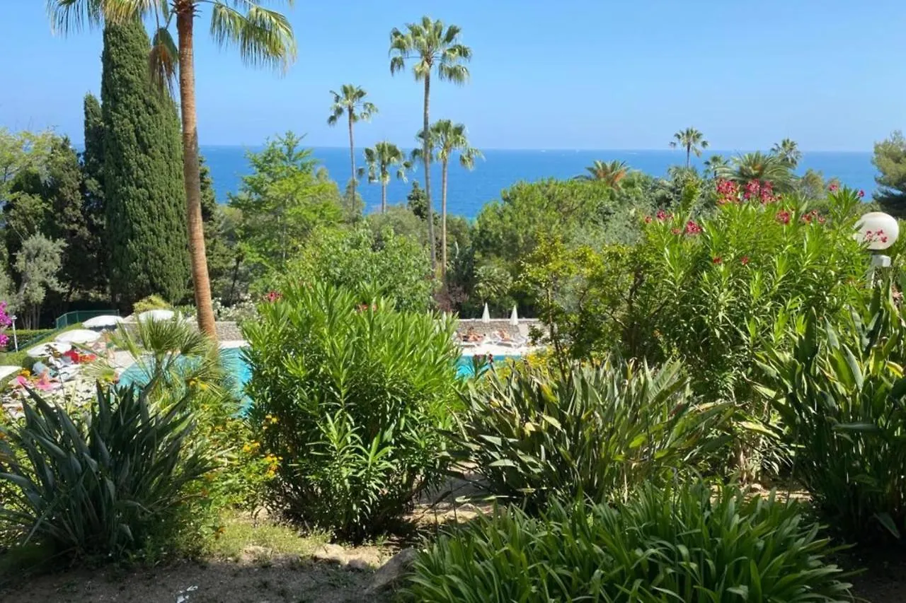 Comfortable Cocoon With Exceptional Sea View Vallauris 0*,